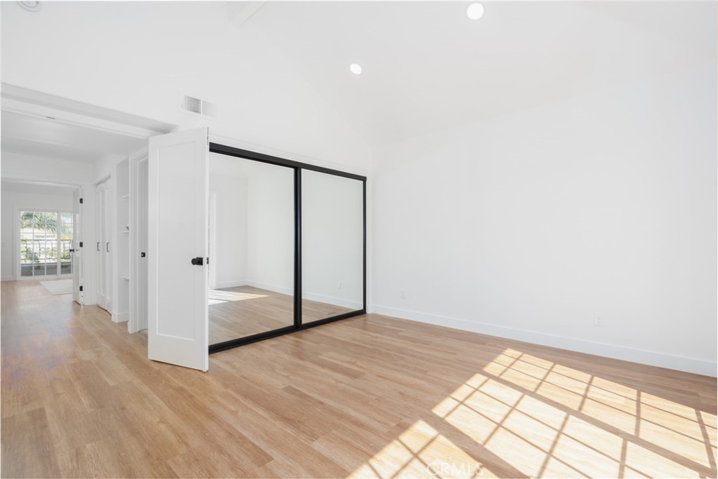 19286 Wingedfoot Circle