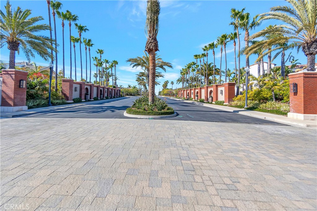 19621 Dearborne Circle