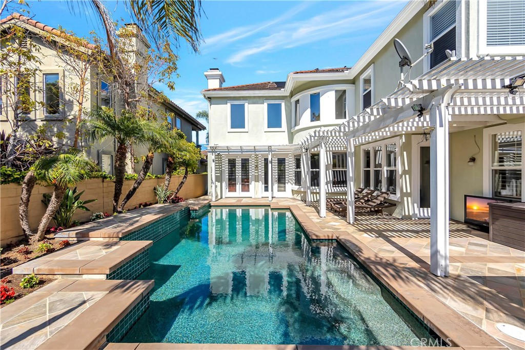 19621 Dearborne Circle