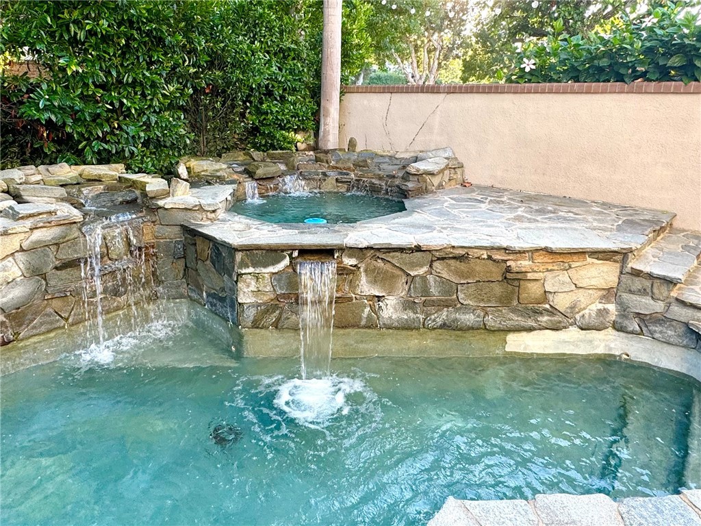 19375 Woodlands Drive