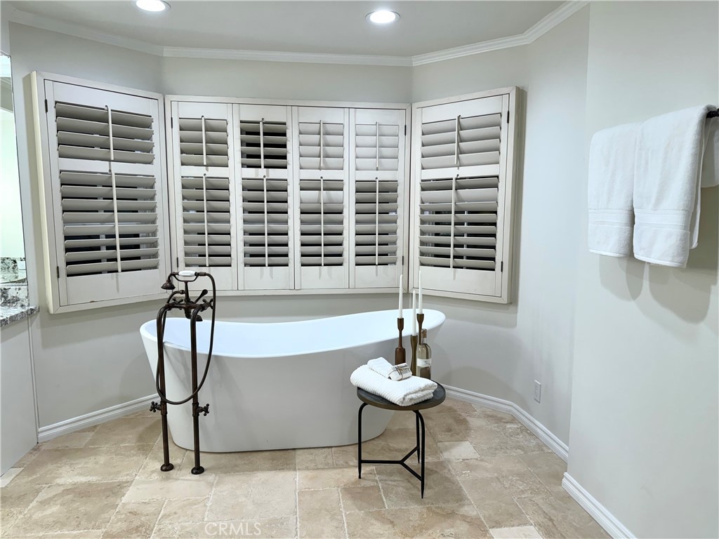 19375 Woodlands Drive