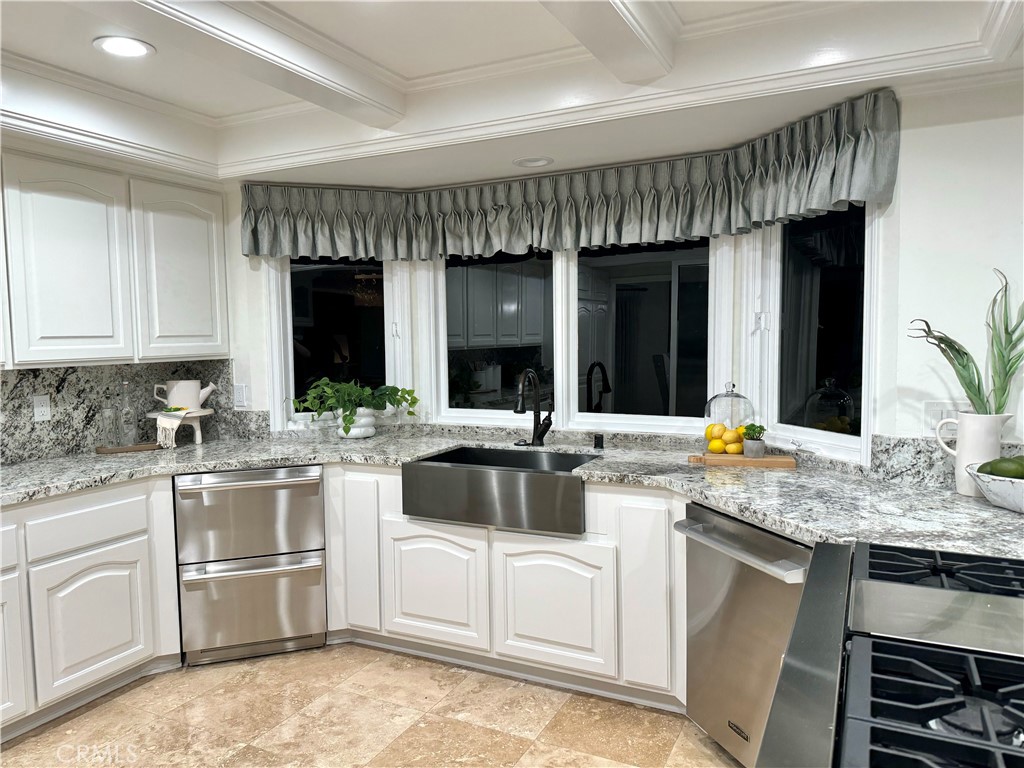 19375 Woodlands Drive