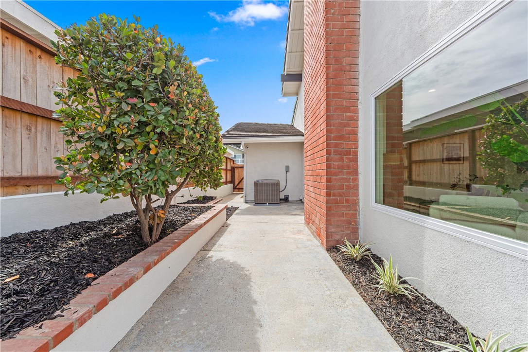 6781 Lawn Haven Drive