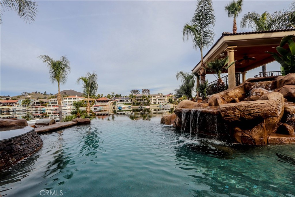 23180 Gray Fox Drive