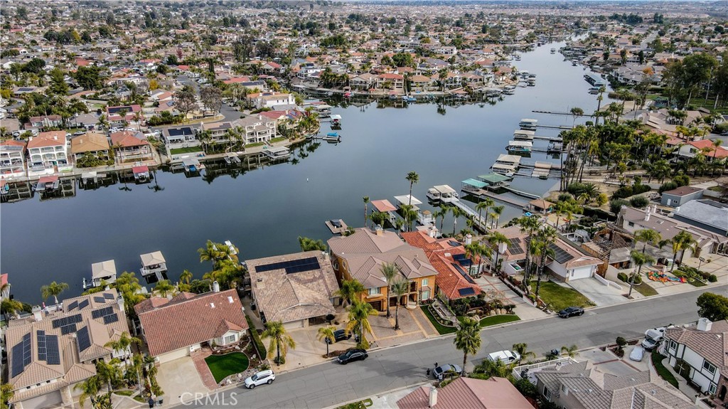 23180 Gray Fox Drive