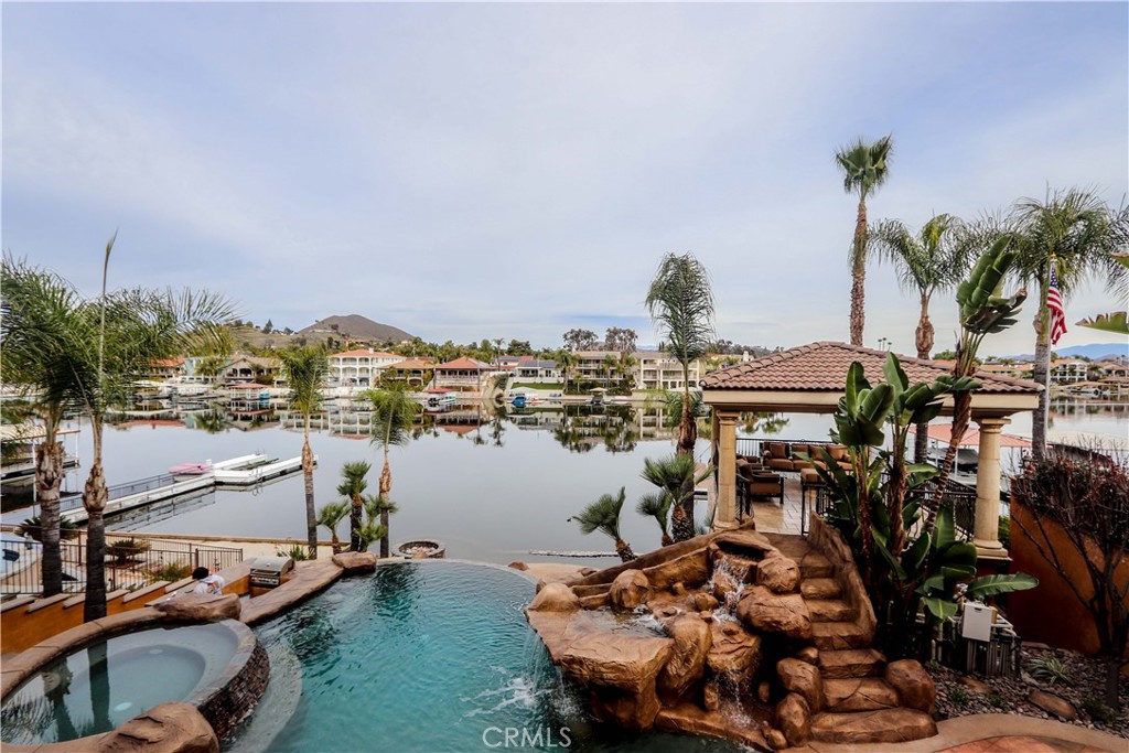 23180 Gray Fox Drive