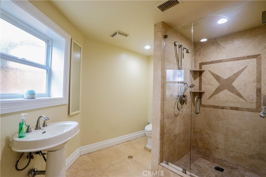 23180 Gray Fox Drive