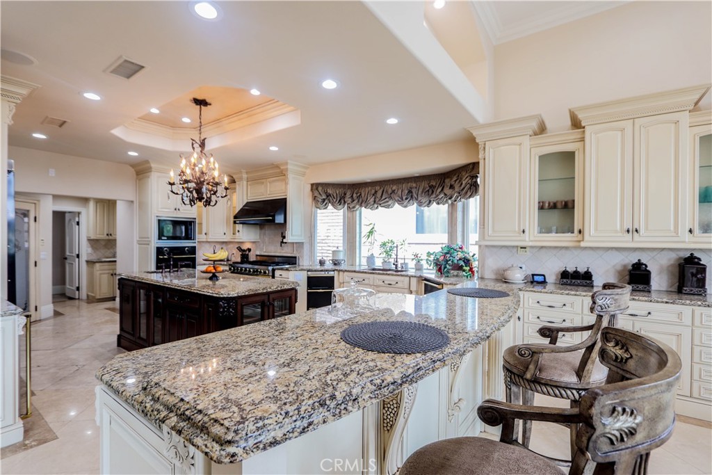 23180 Gray Fox Drive