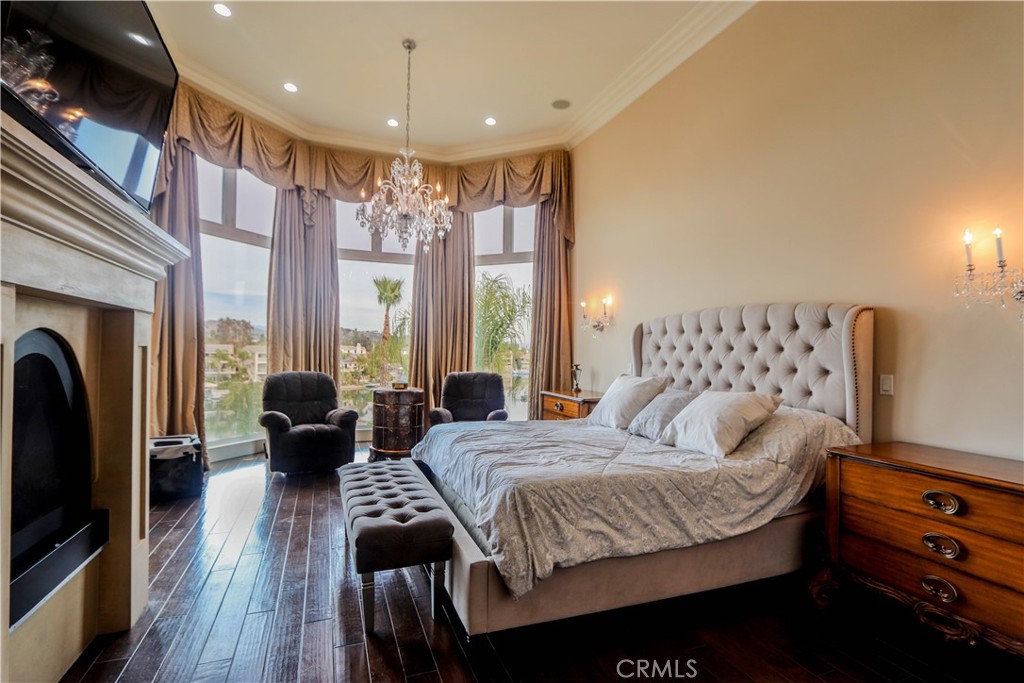 23180 Gray Fox Drive