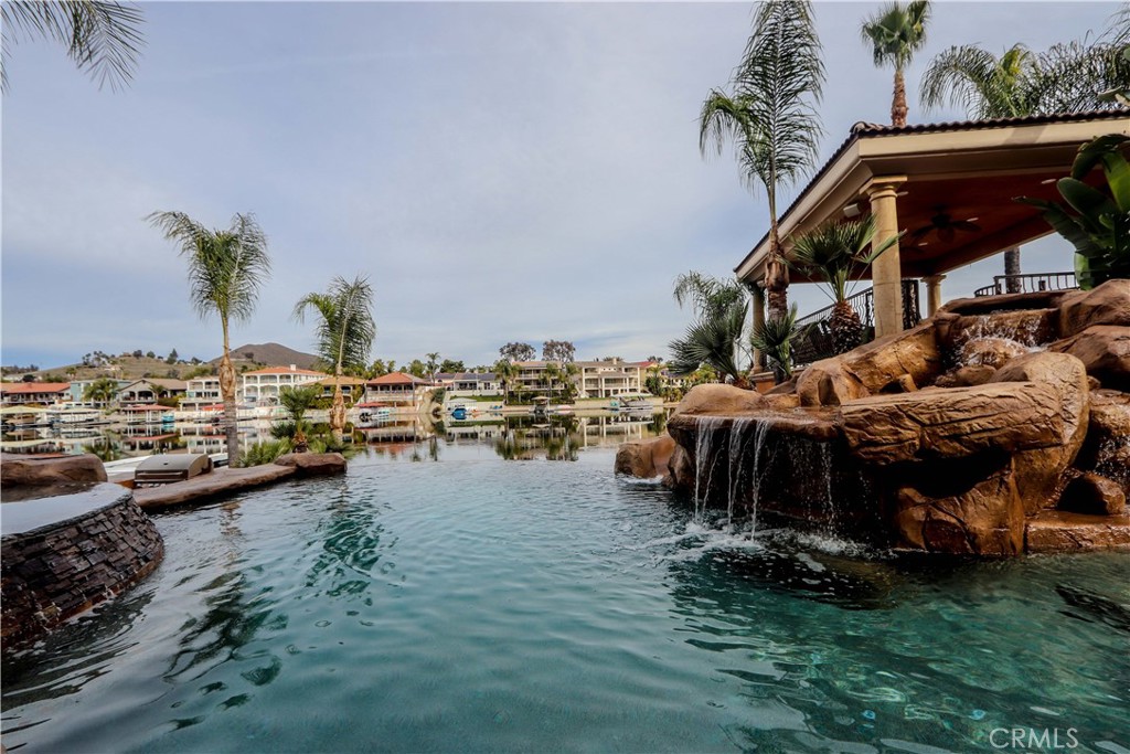 23180 Gray Fox Drive