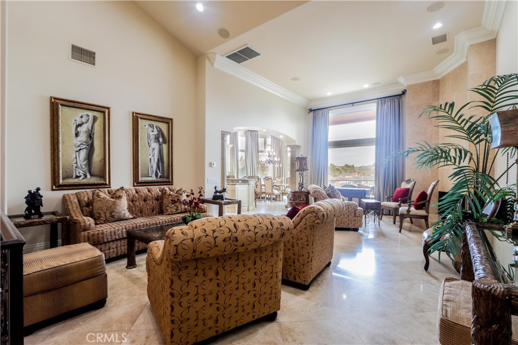 23180 Gray Fox Drive