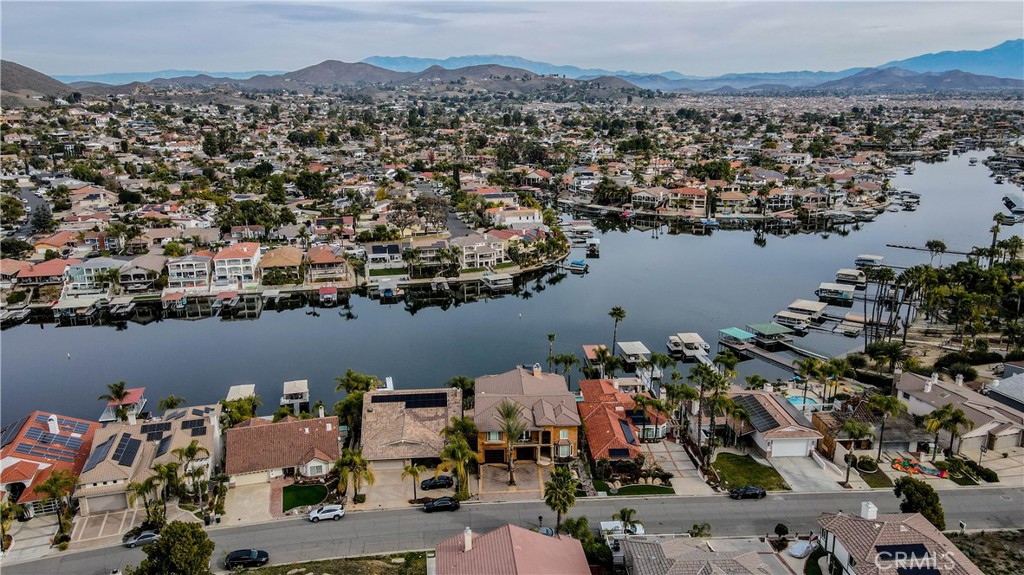 23180 Gray Fox Drive