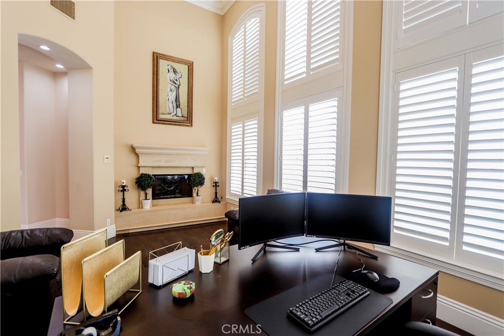 23180 Gray Fox Drive