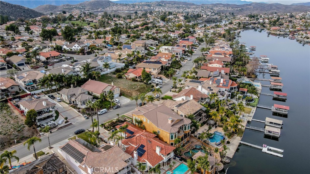 23180 Gray Fox Drive