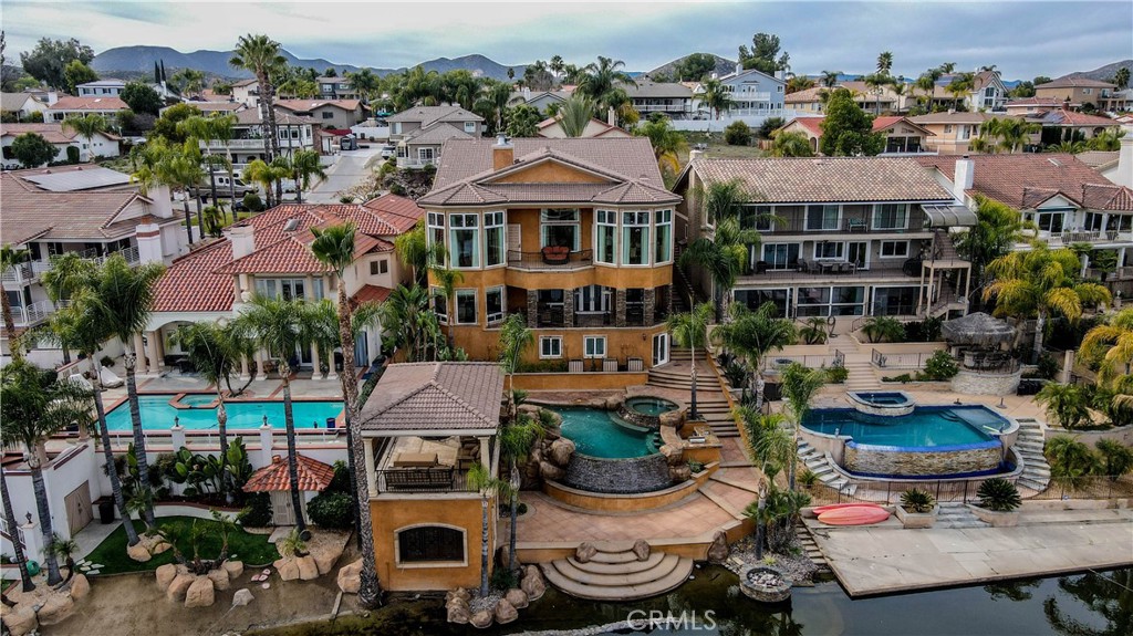 23180 Gray Fox Drive