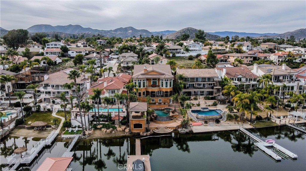 23180 Gray Fox Drive