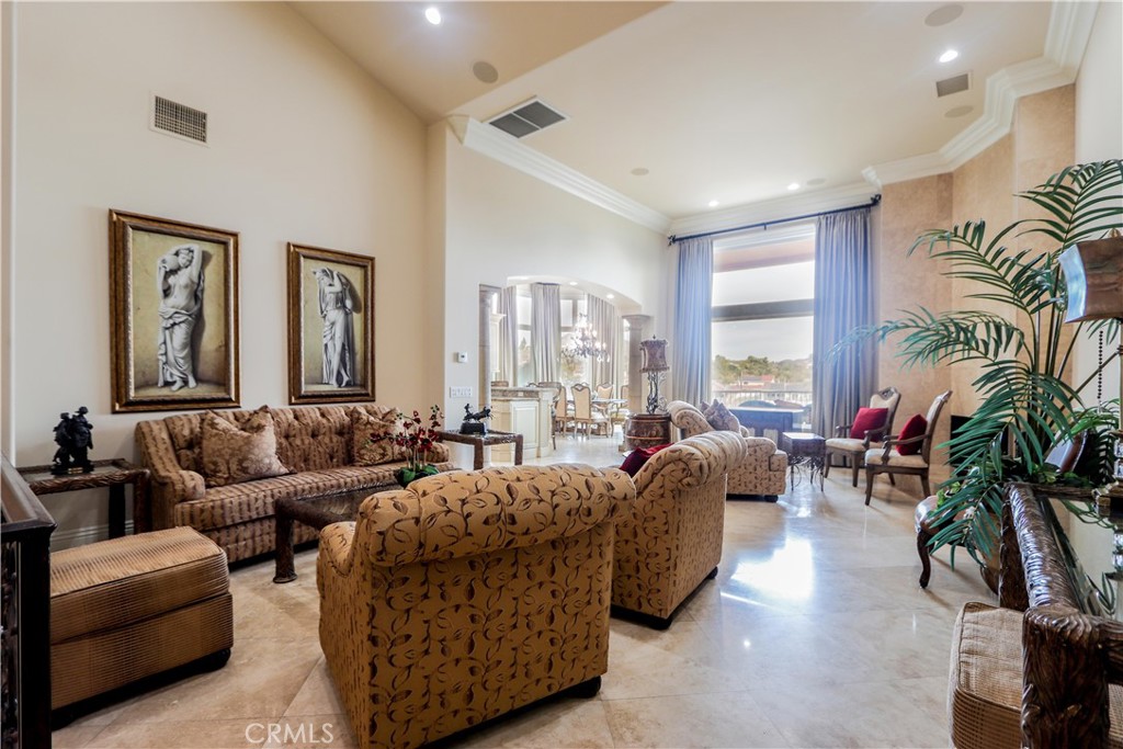 23180 Gray Fox Drive
