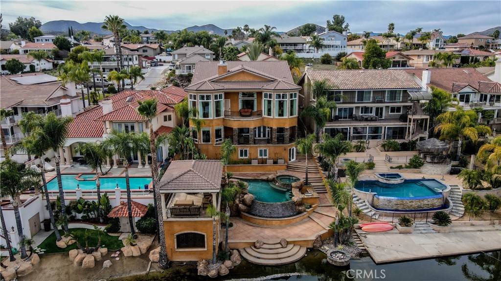 23180 Gray Fox Drive