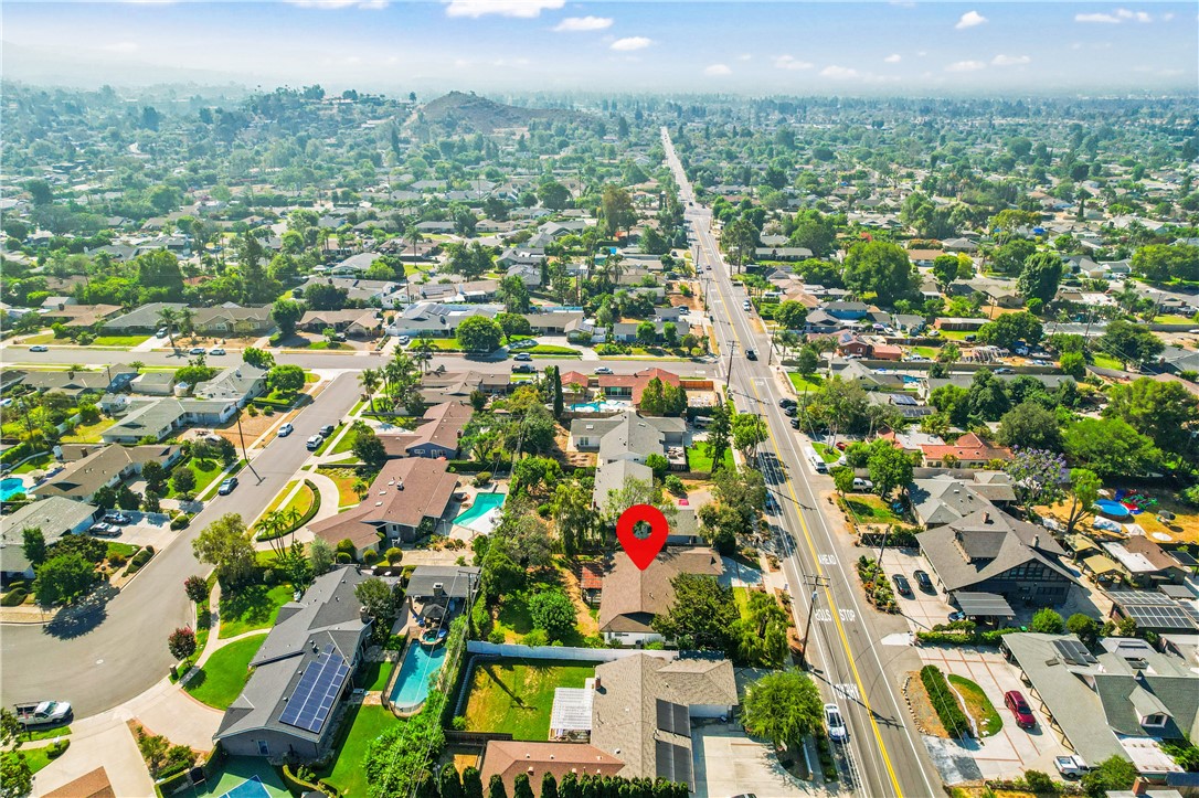 1281 La Colina Drive