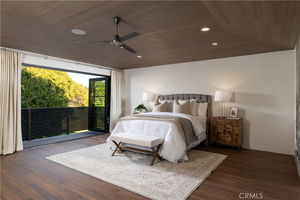 19466 Woodlands Drive