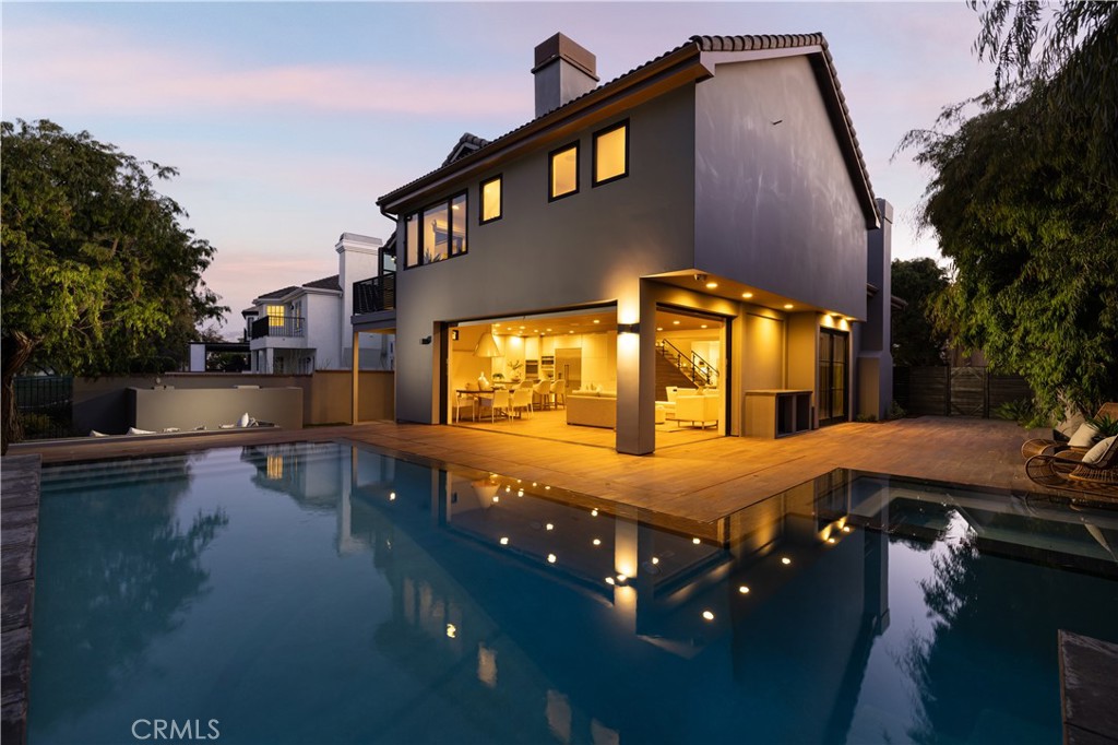 19466 Woodlands Drive