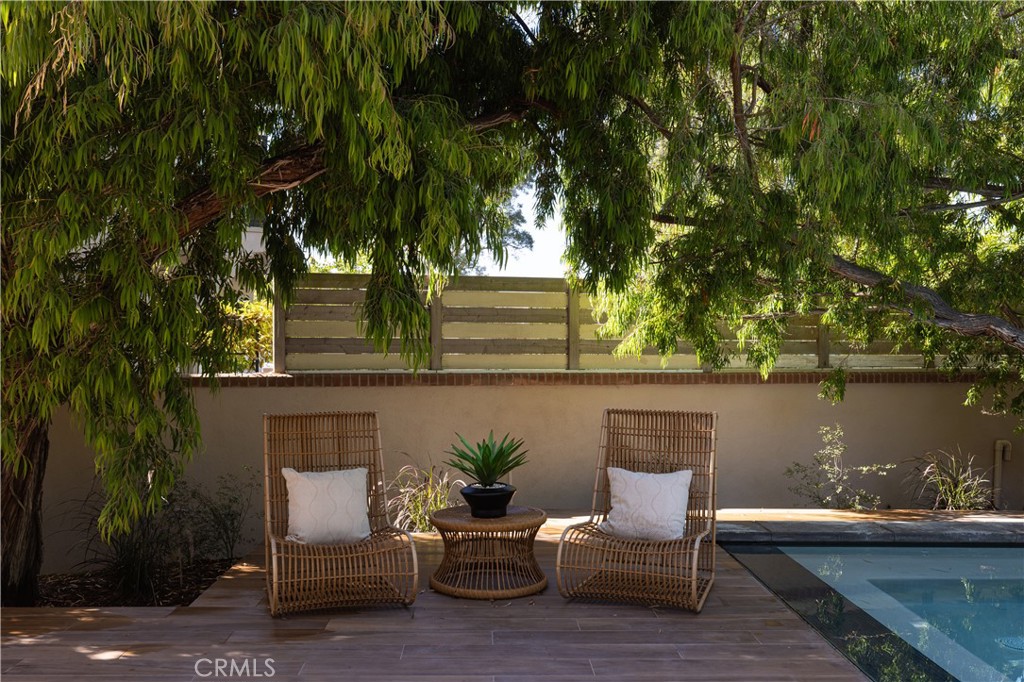 19466 Woodlands Drive