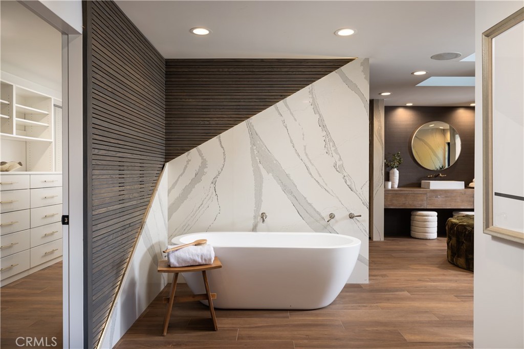 19466 Woodlands Drive