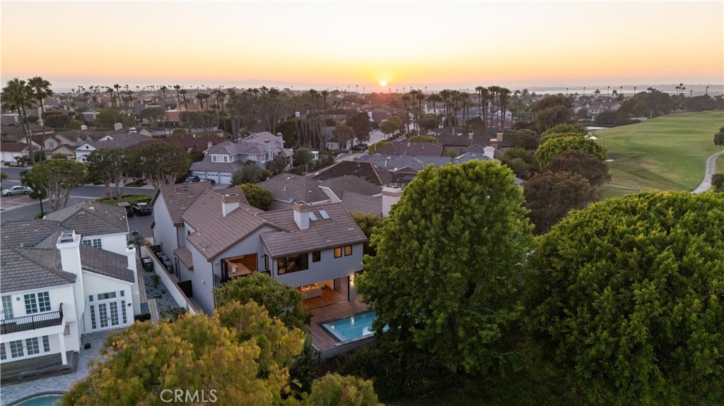 19466 Woodlands Drive