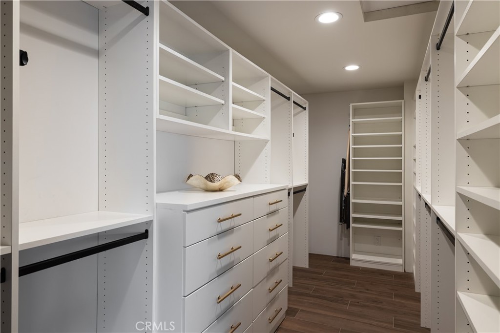 19466 Woodlands Drive