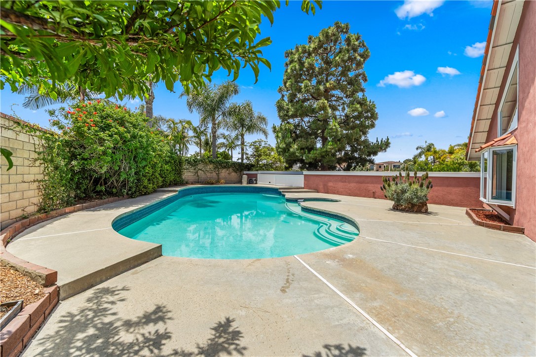 19332 Evening Hill Drive