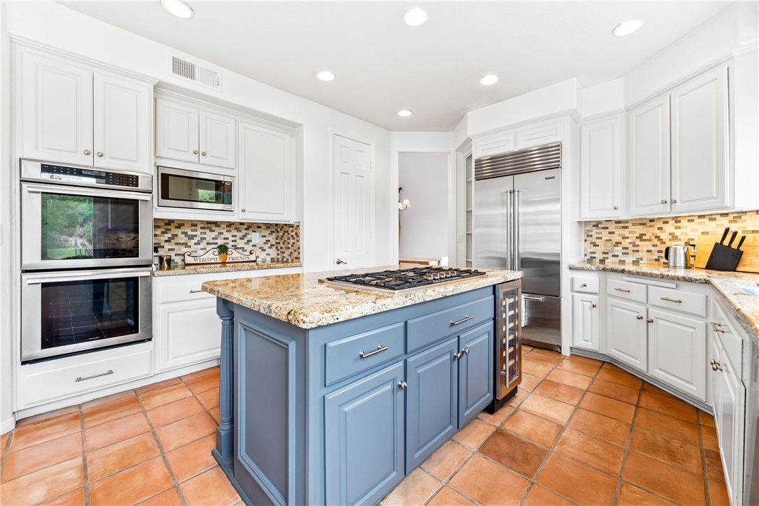 6392 Doral Drive