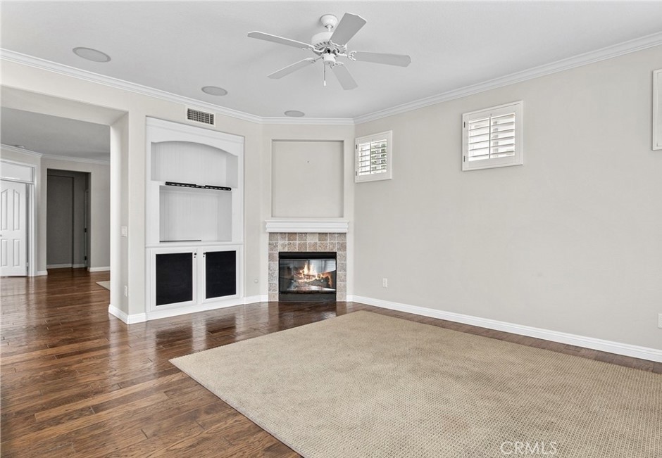 7057 Trestles Court