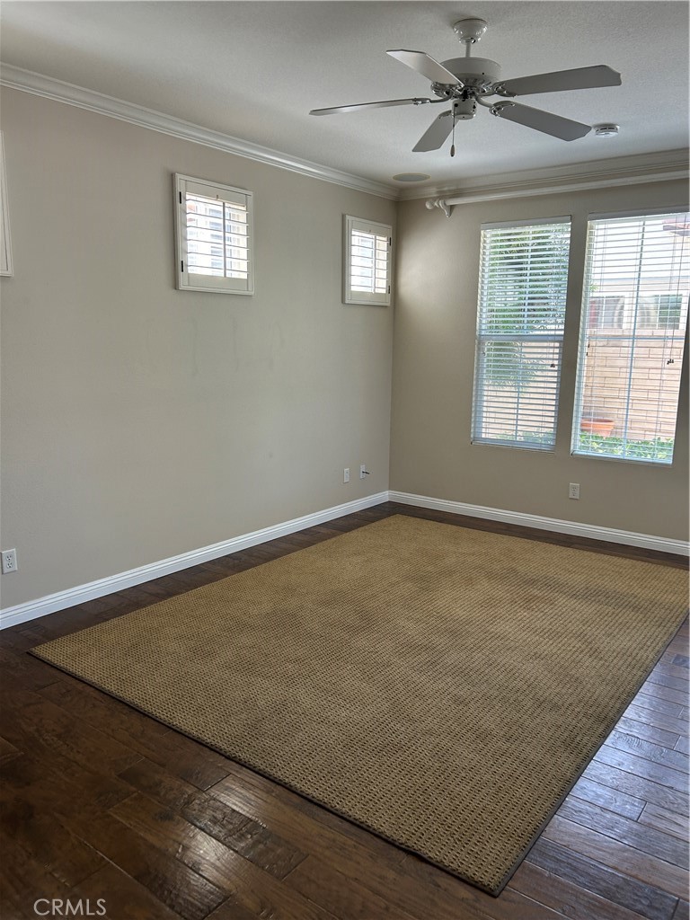 7057 Trestles Court