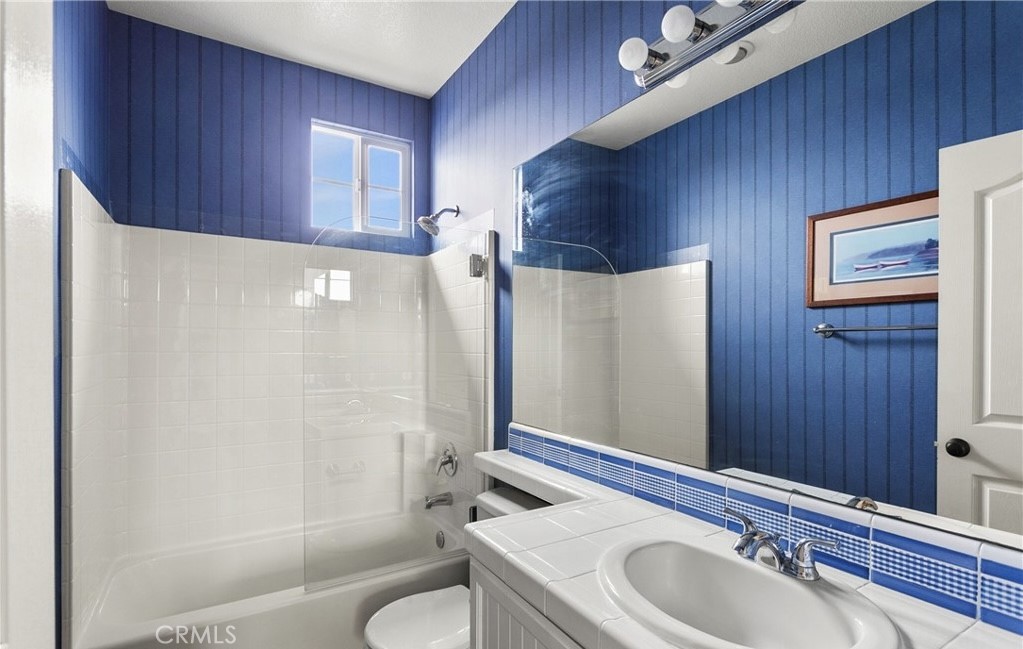7057 Trestles Court