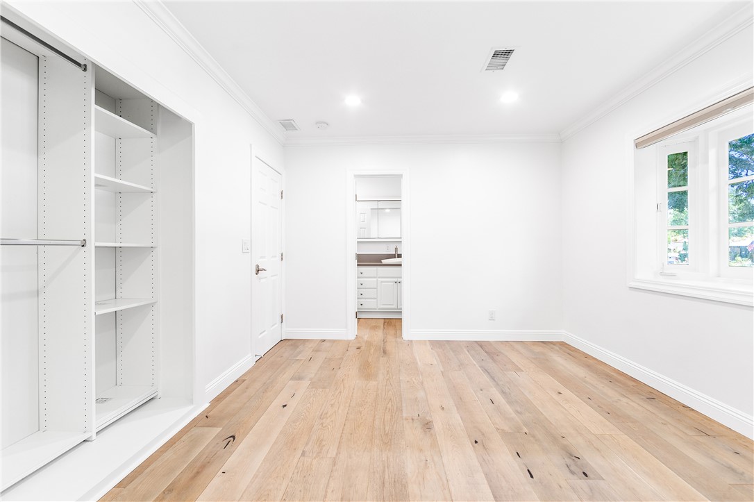 1281 La Colina Drive