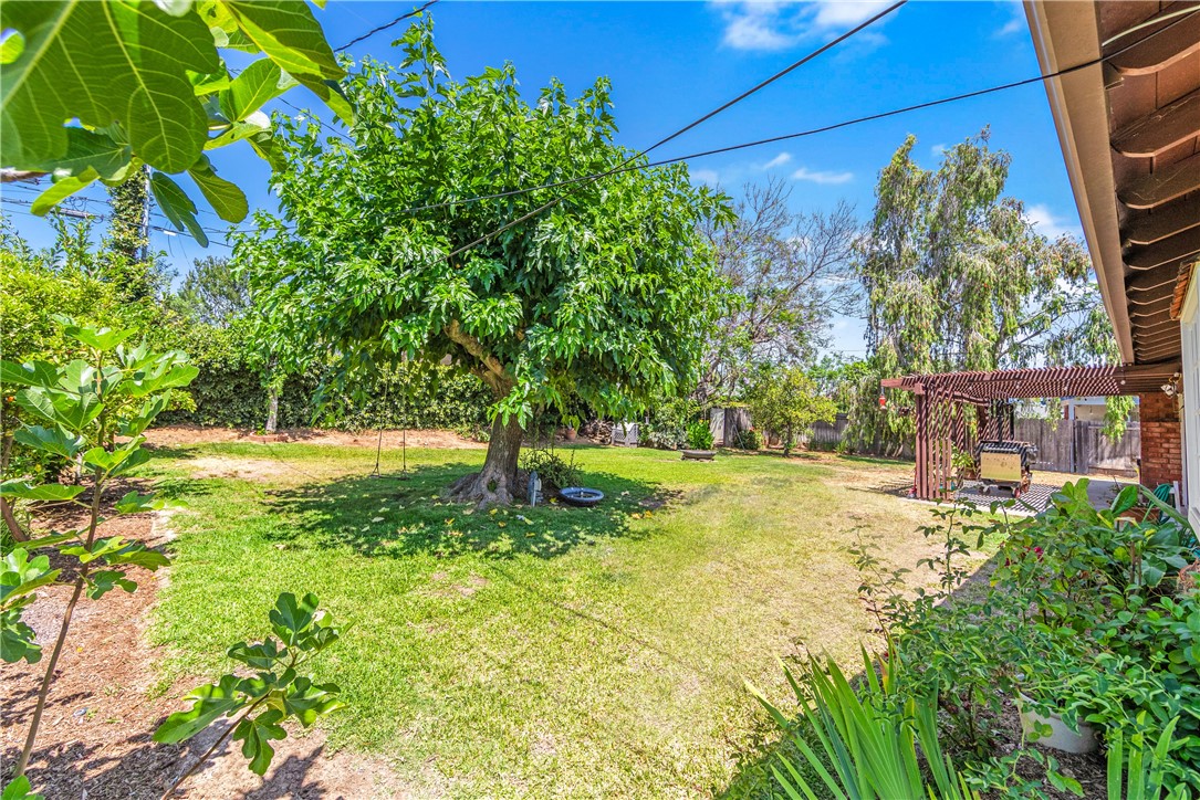 1281 La Colina Drive