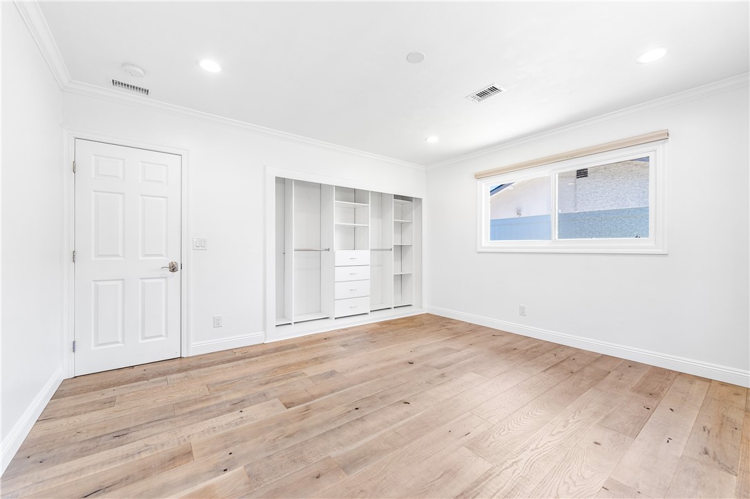 1281 La Colina Drive