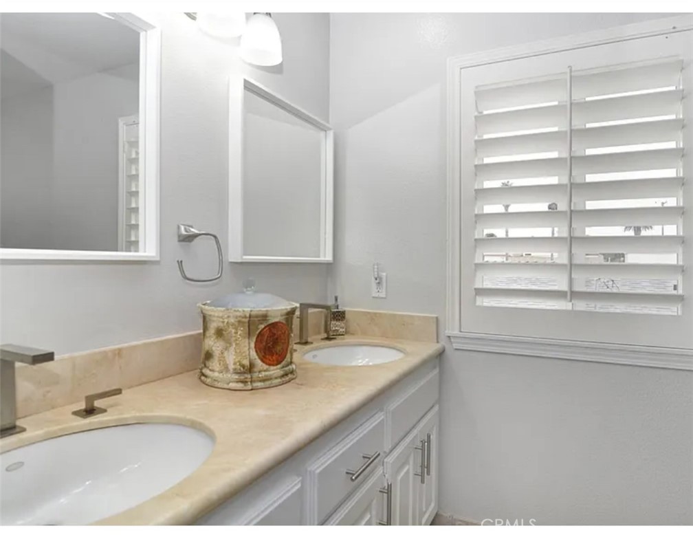 211 8th Street