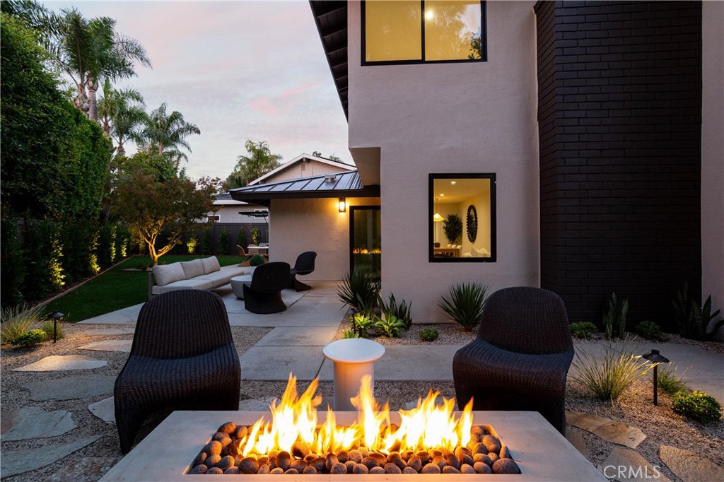 19321 Manor Point Circle