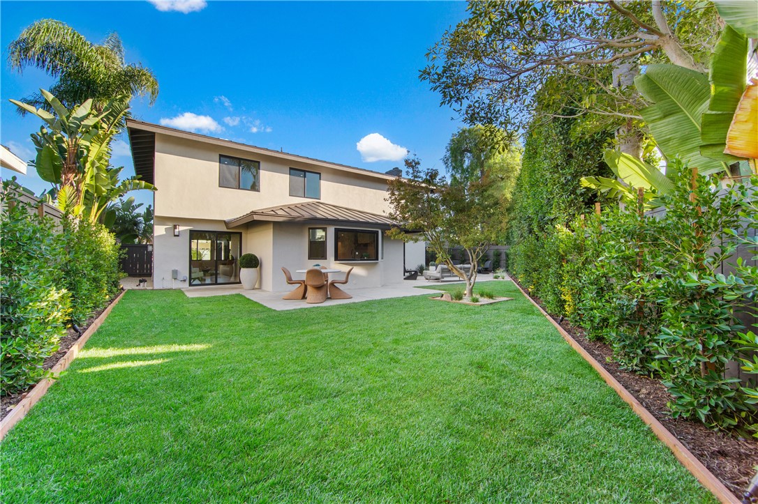 19321 Manor Point Circle