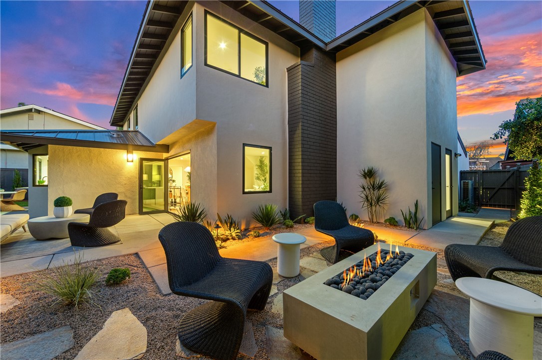 19321 Manor Point Circle