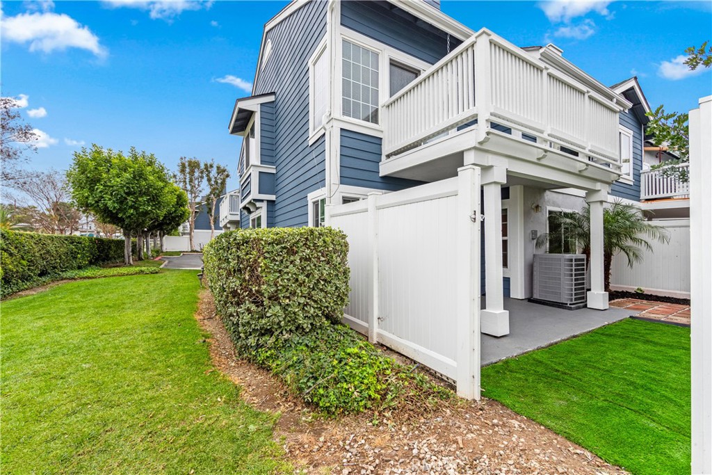 501 77 Stone Harbor Circle
