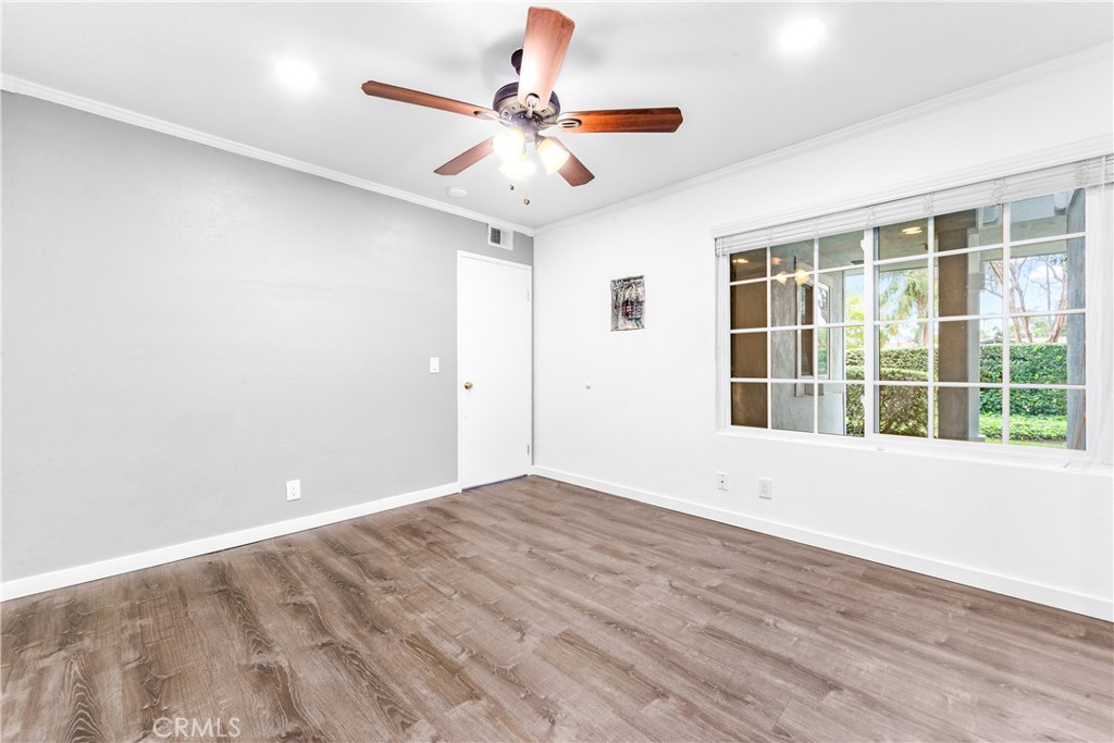 501 77 Stone Harbor Circle