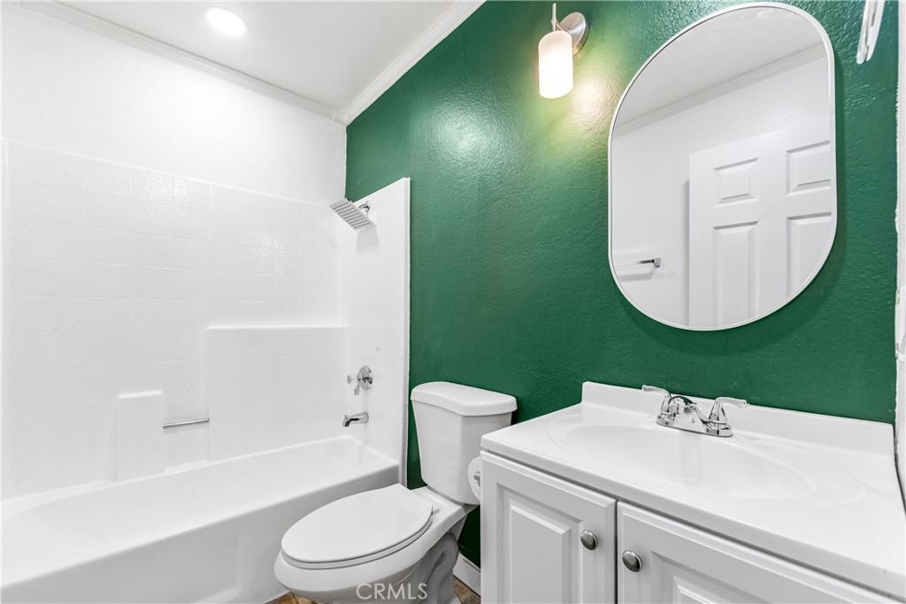 501 77 Stone Harbor Circle