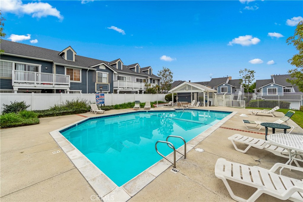 501 77 Stone Harbor Circle