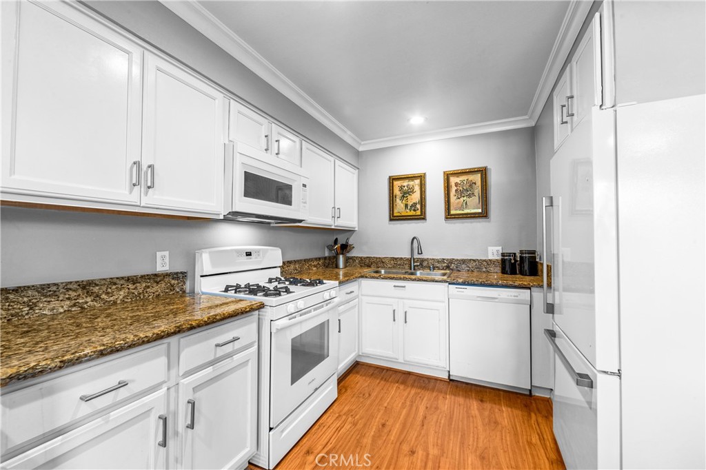 16578 Nube Lane