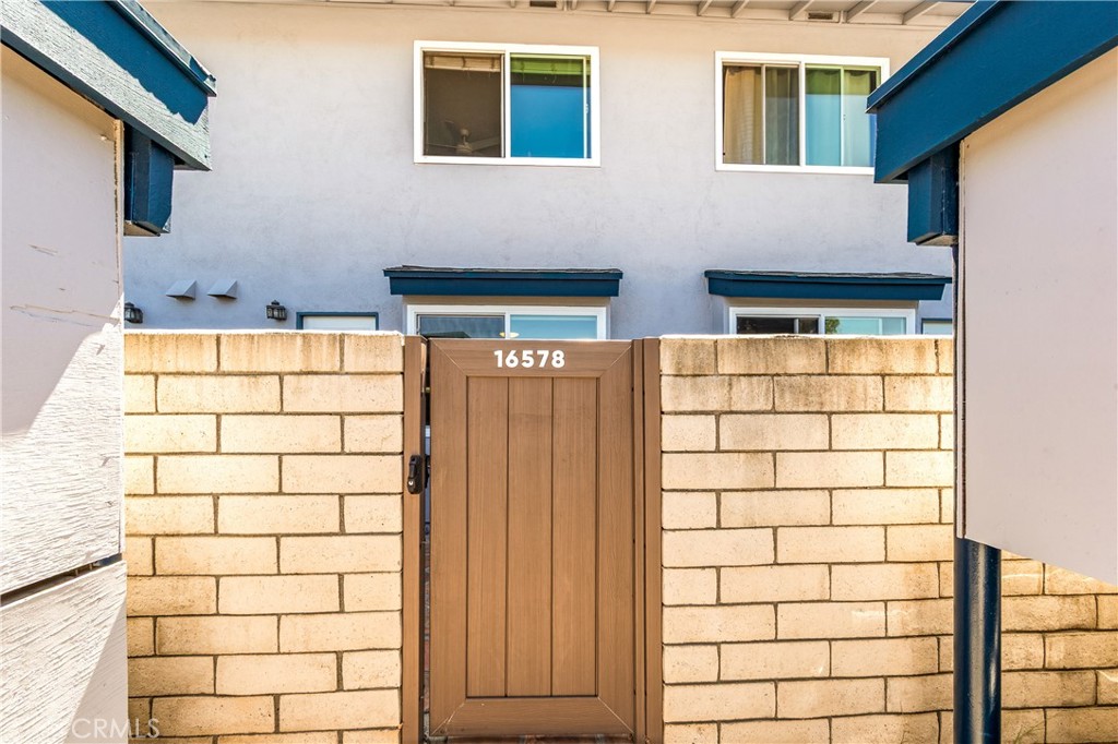 16578 Nube Lane