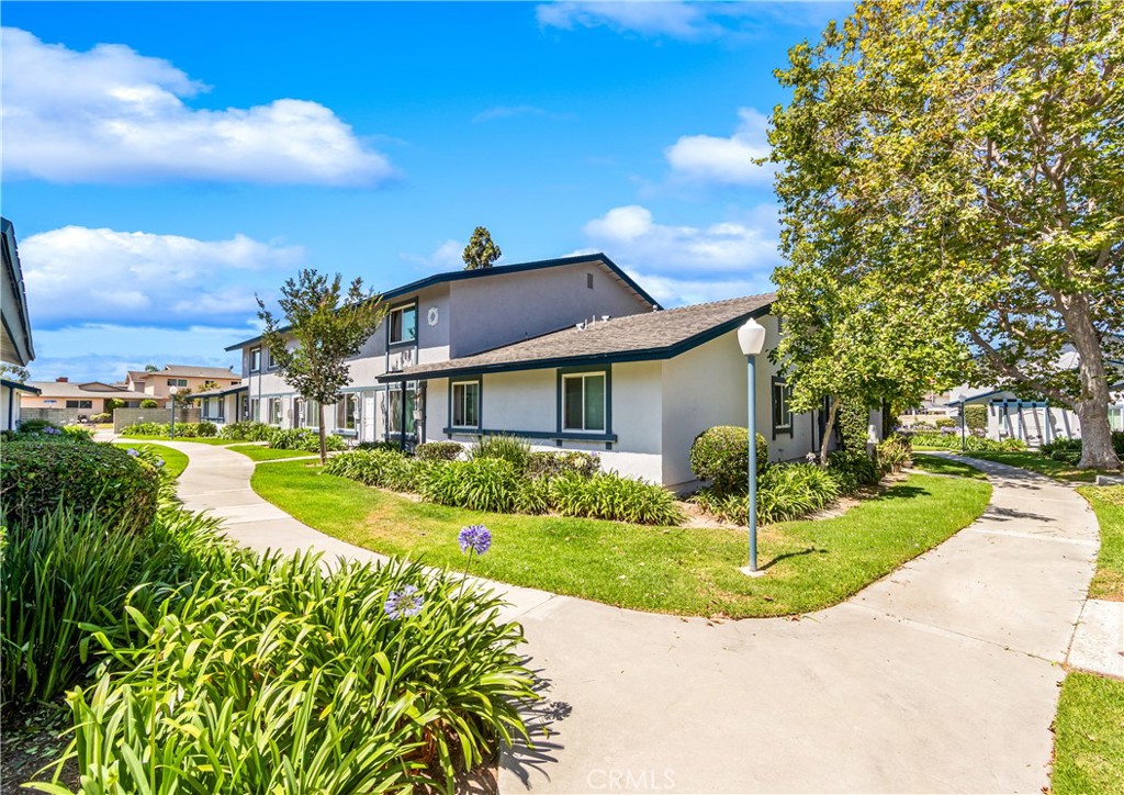 16578 Nube Lane