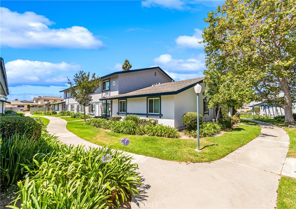 16578 Nube Lane
