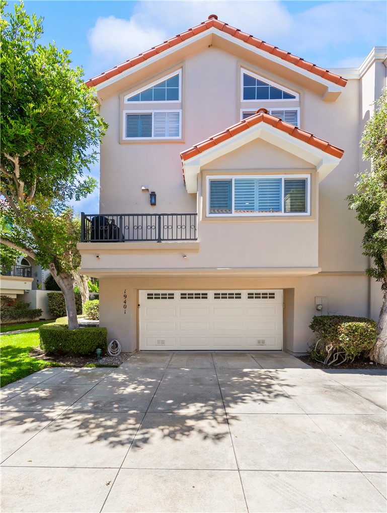 19401 Merion Circle